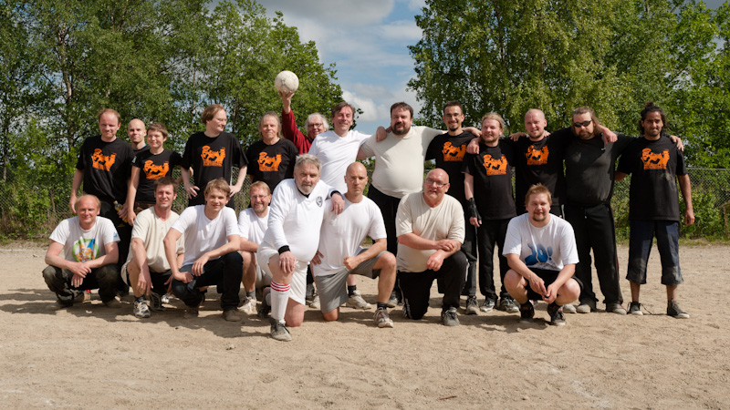 Festivaalien kotijoukkue voitti jalkapallo-ottelun