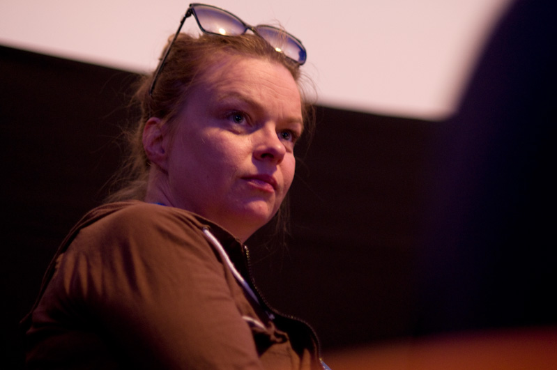 Elina Knihtil&auml;