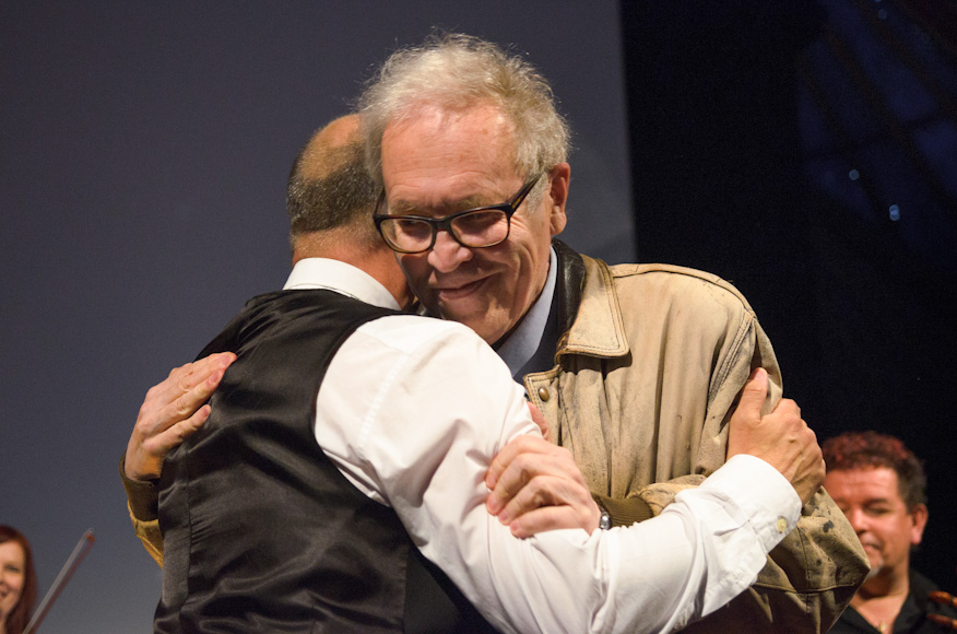 Timothy Brock ja Peter von Bagh halasivat ennen mykkäelokuvan alkua